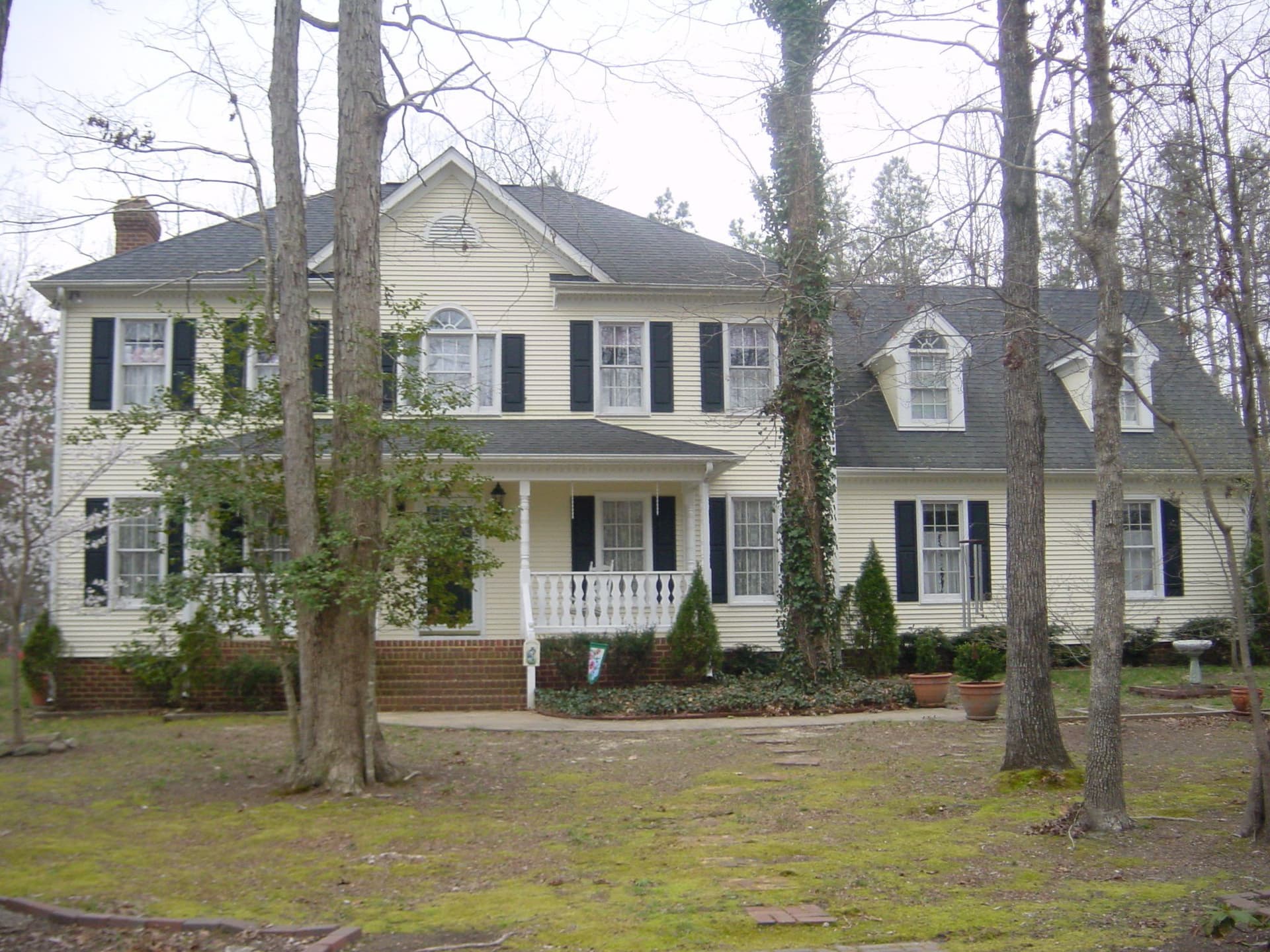 Refreshing Siding and Roofing Expertise in Chesterfield image