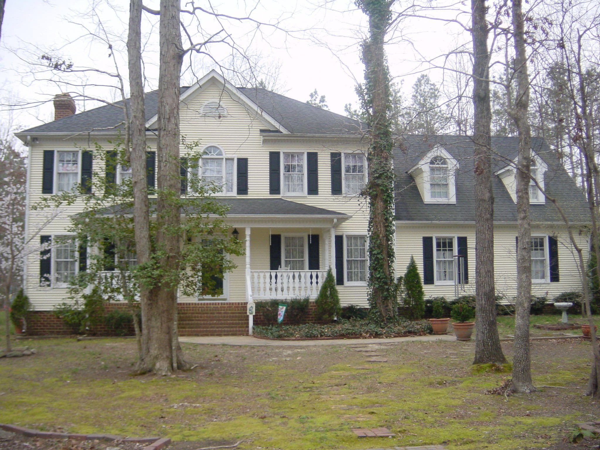 Project Refreshing Siding and Roofing Expertise in Chesterfield image